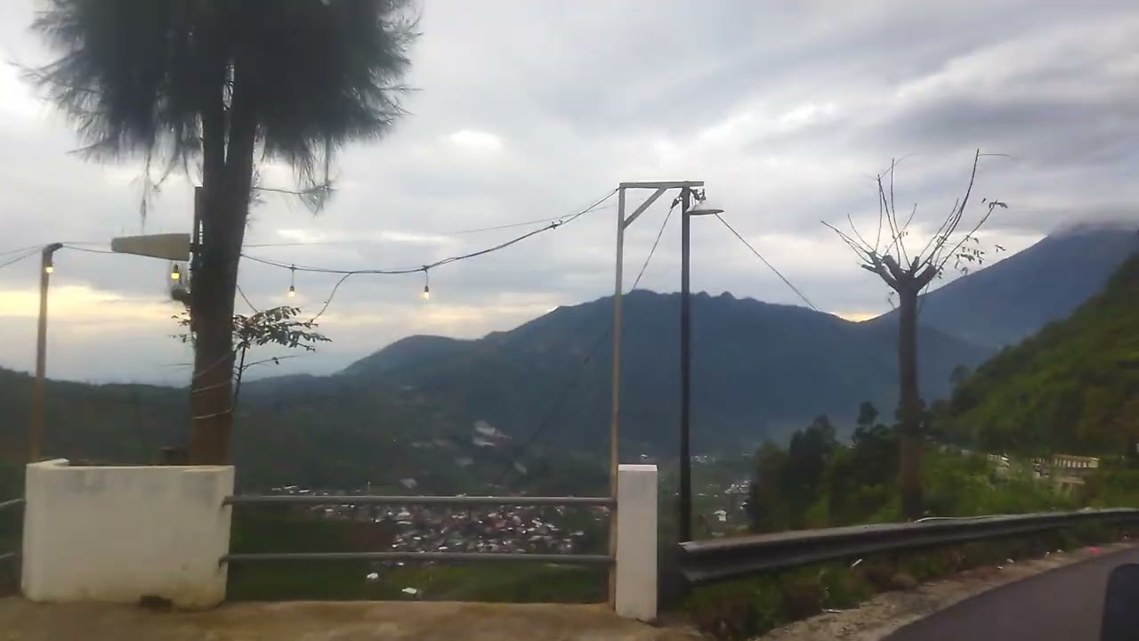 Pemandangan gunung sindoro#fypシ゚viral #beranda #pemandanganpegunungan 
