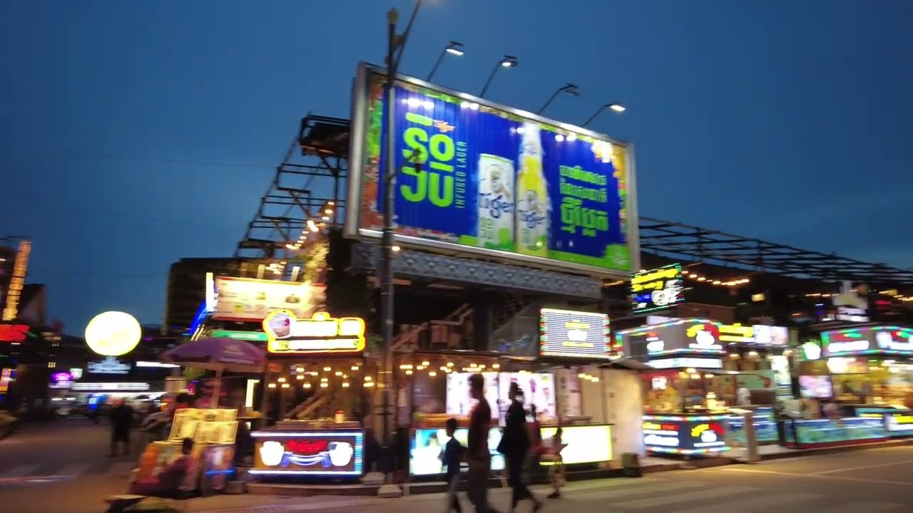 Seam Reap pub street Light District - Cambodia Nightlife  #seamreap #cambodia #walkingtour