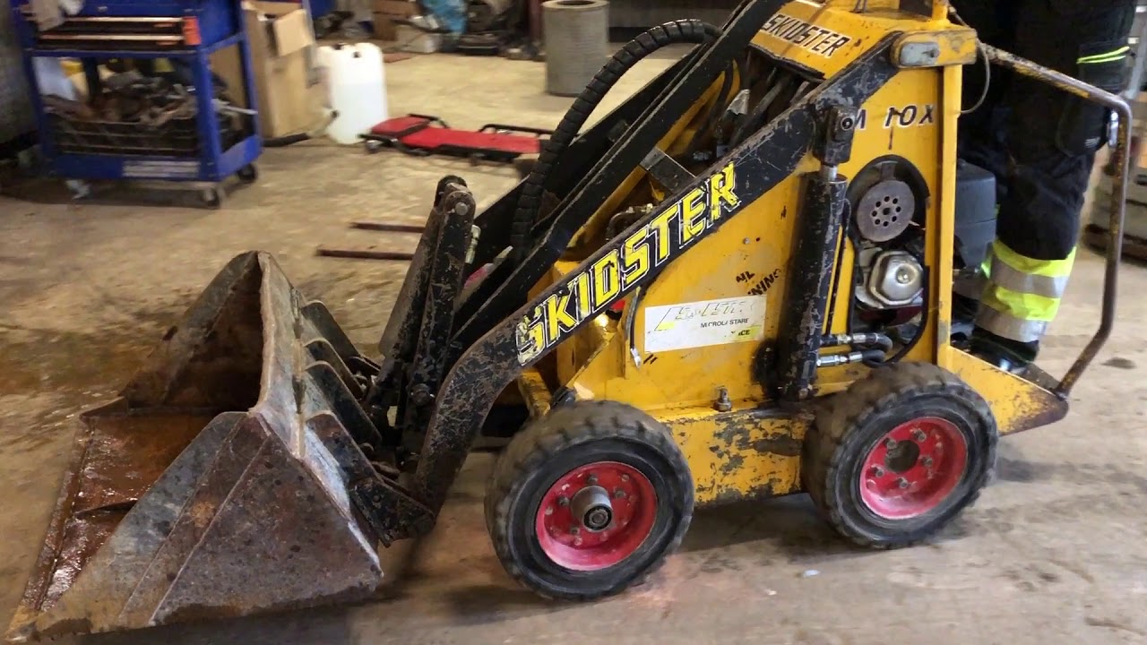 K&ouml;p minilastmaskin Skidster M 10 X p&aring; Klarvik.se