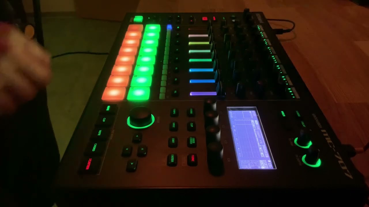 Roland MC-707 Deep Techno Synthz & FX 12 @ StopTheWar2022
