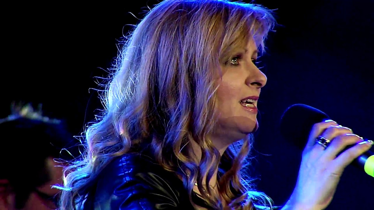 MIRIAM KLIMENTOVÁ - CHVÍĽA VIANOC - TELEVÍZIA SENZI