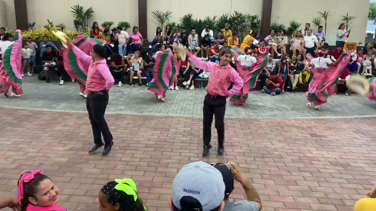 Mix Amorfino Montubio y Compadre Gallinazo