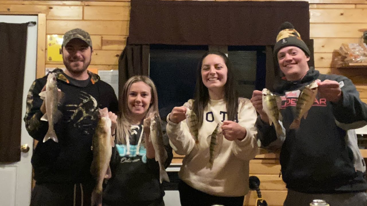 Upper Red Lake Sleeper Shack!! ( catch & cook )