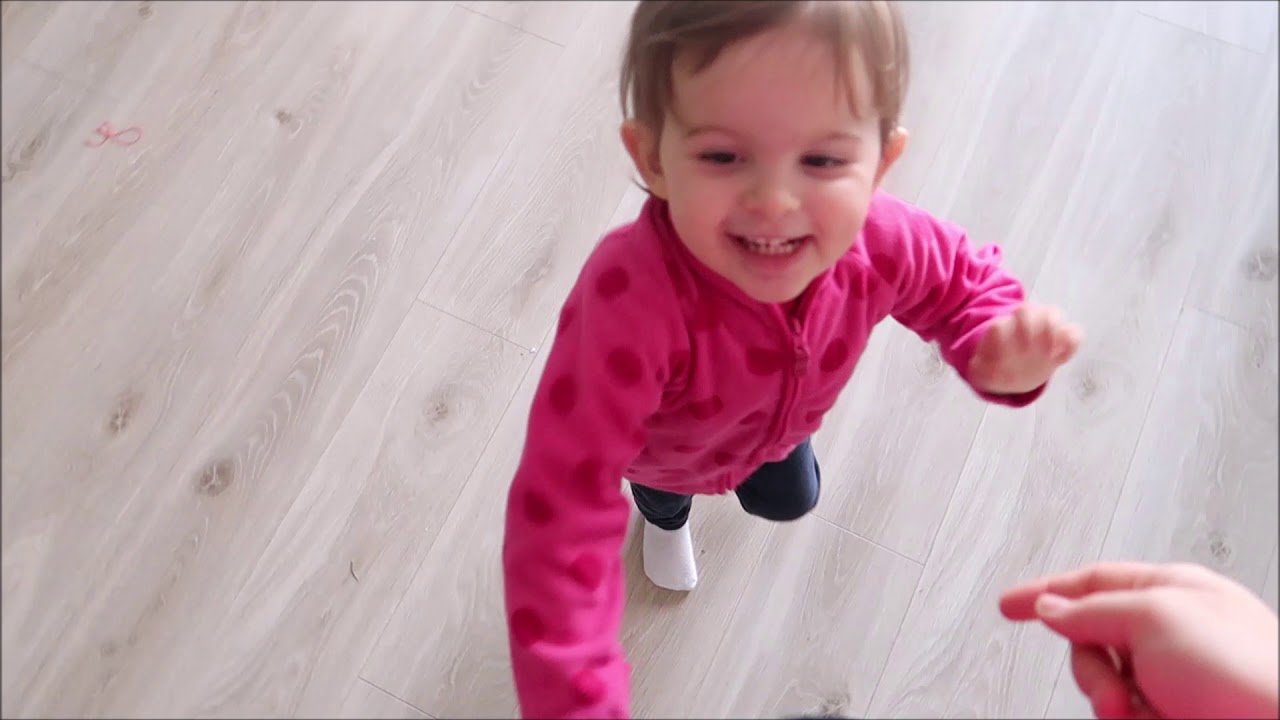 Stella s nami zdobí Vianočný stromček #1576/2019 | DENNÉ VLOGY