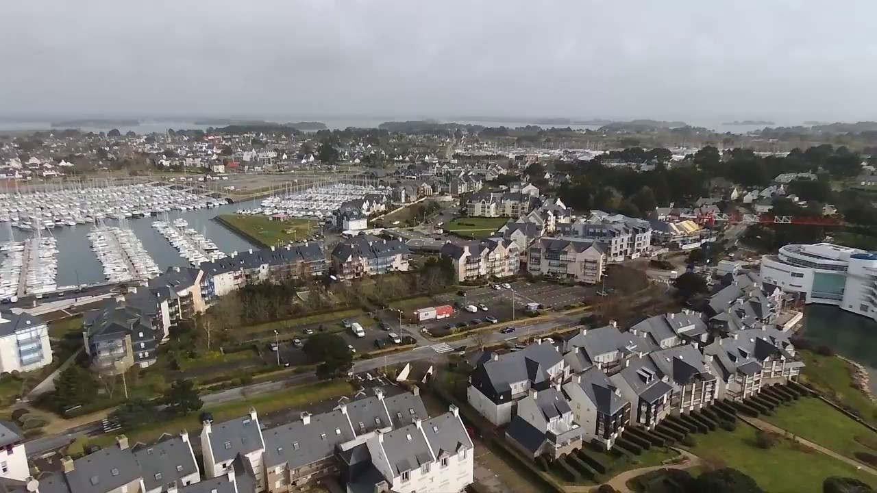 Port du Crouesty ; P & V ; et plage du Fogéo ( drone bebop2)