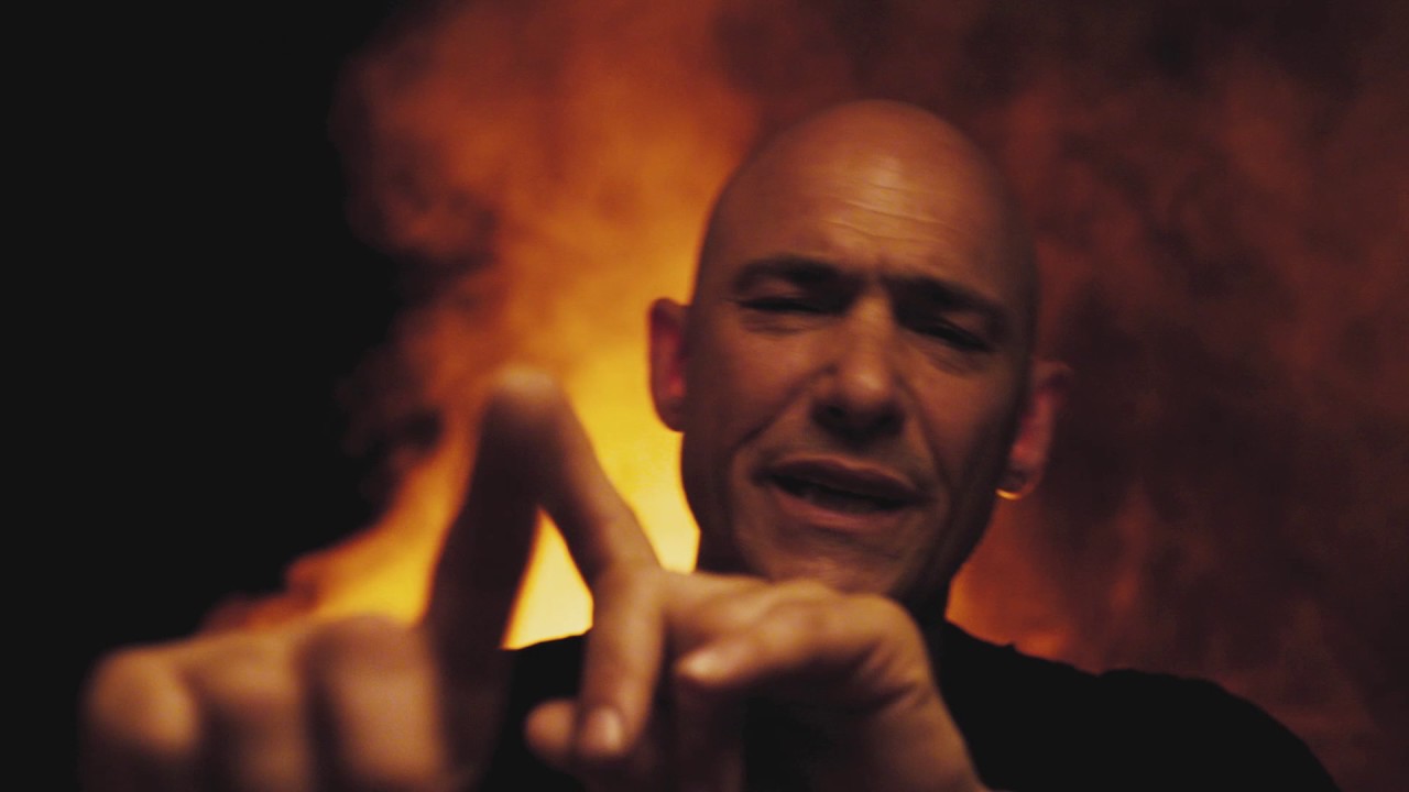 Uman feat Gifta / Hot Like Fyah (Prod by Selecta Killa)