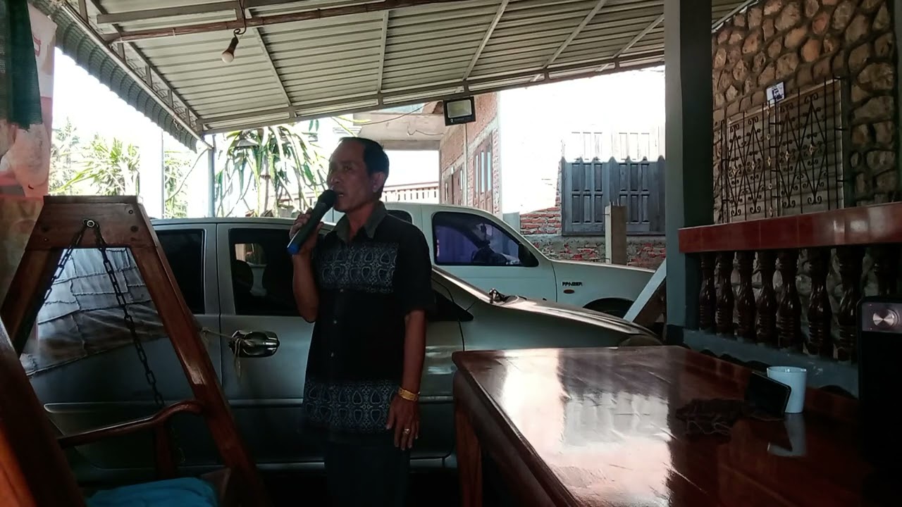 ຂ່ອານຸຍາດฝືກຮ້ອງເພັງເພື່ອຄວາມບັນເທີງ​ເພັງ.​ວອນສາວນາໄຊ