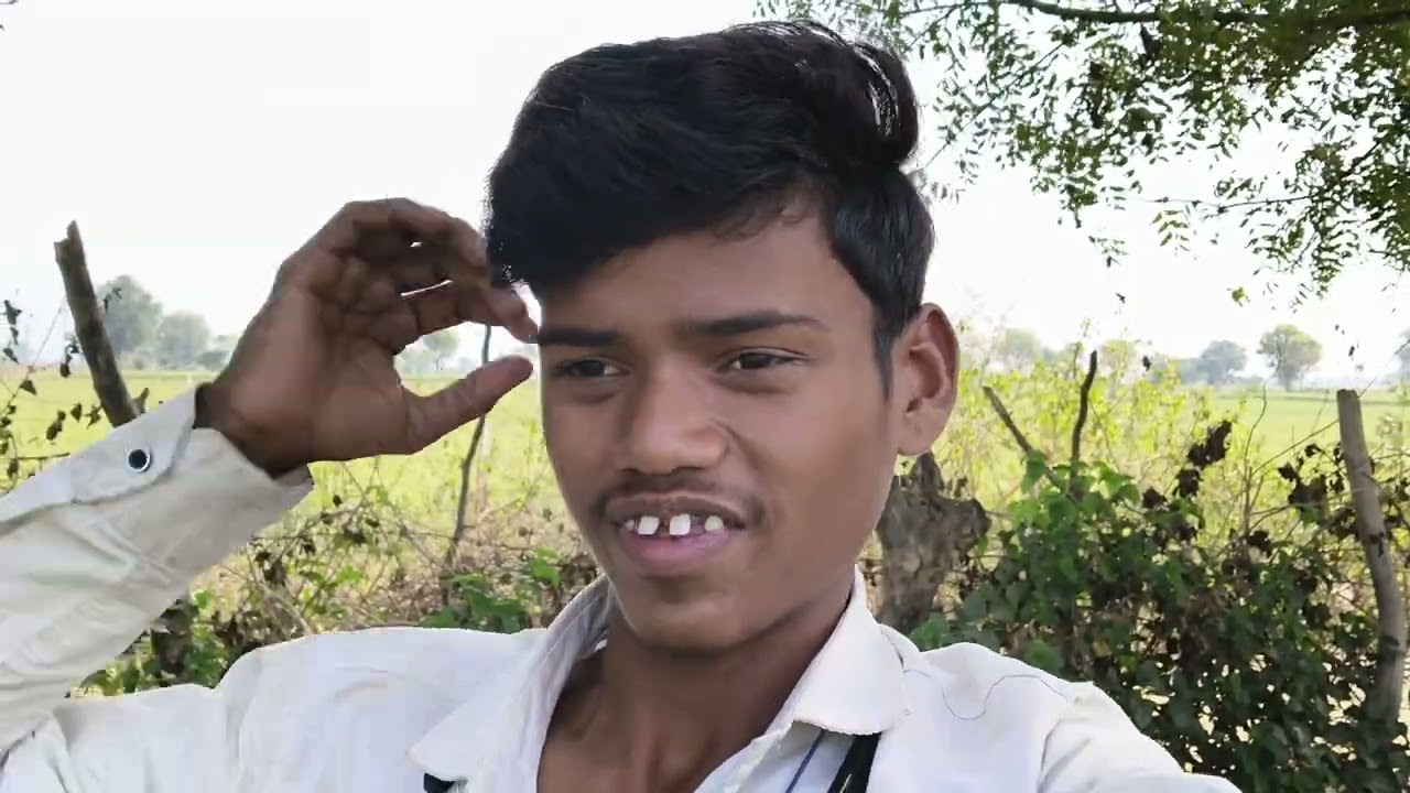 Aaj khet me pani ferne aana pada💪