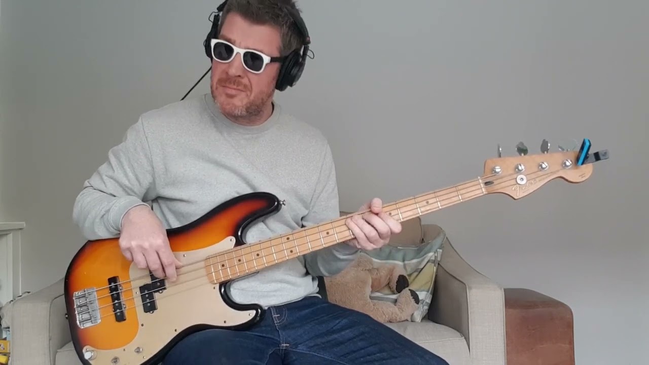 Bass cover - James Brown / There It Is - Pt.1