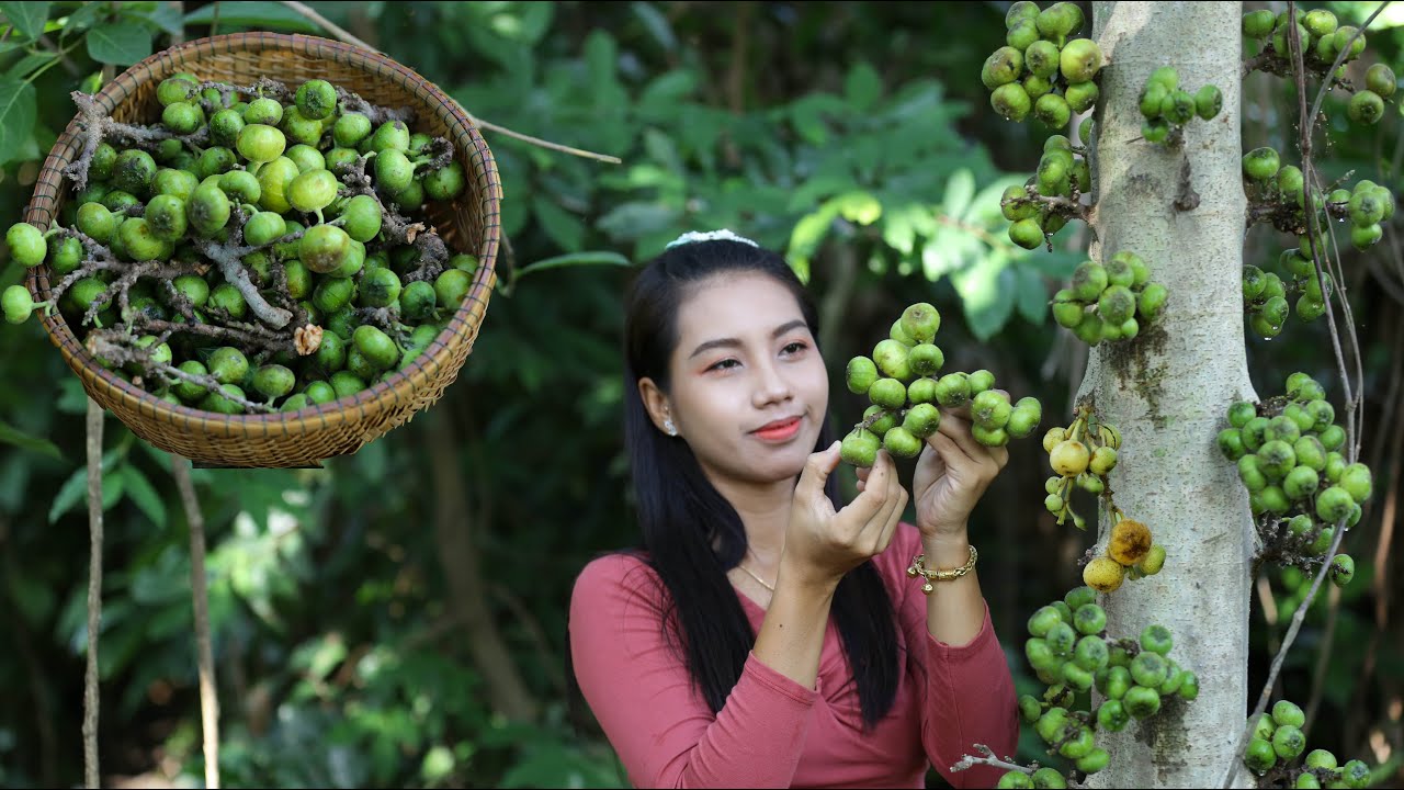 Have you ever seen this fruit in your country in my home land call Fig Fruit