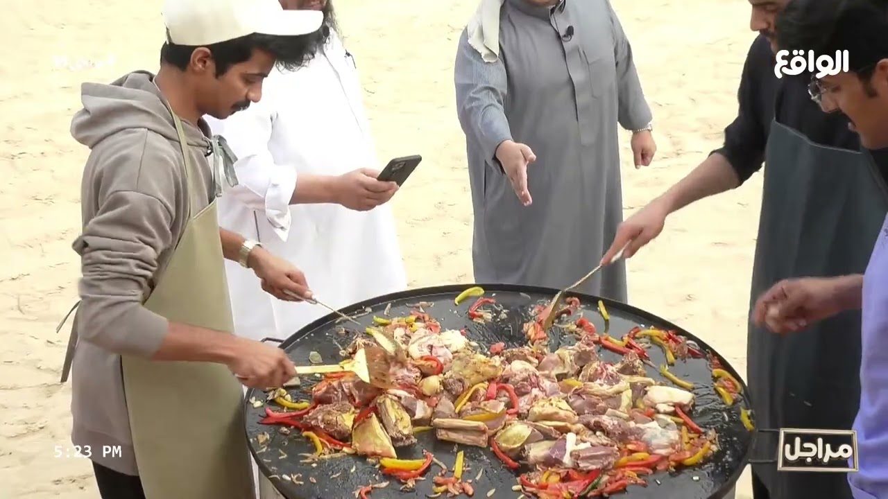 طبخ الفريقين وتجهيزات الفطور في الأجواء الخارجية بالقرية (مراجل19)