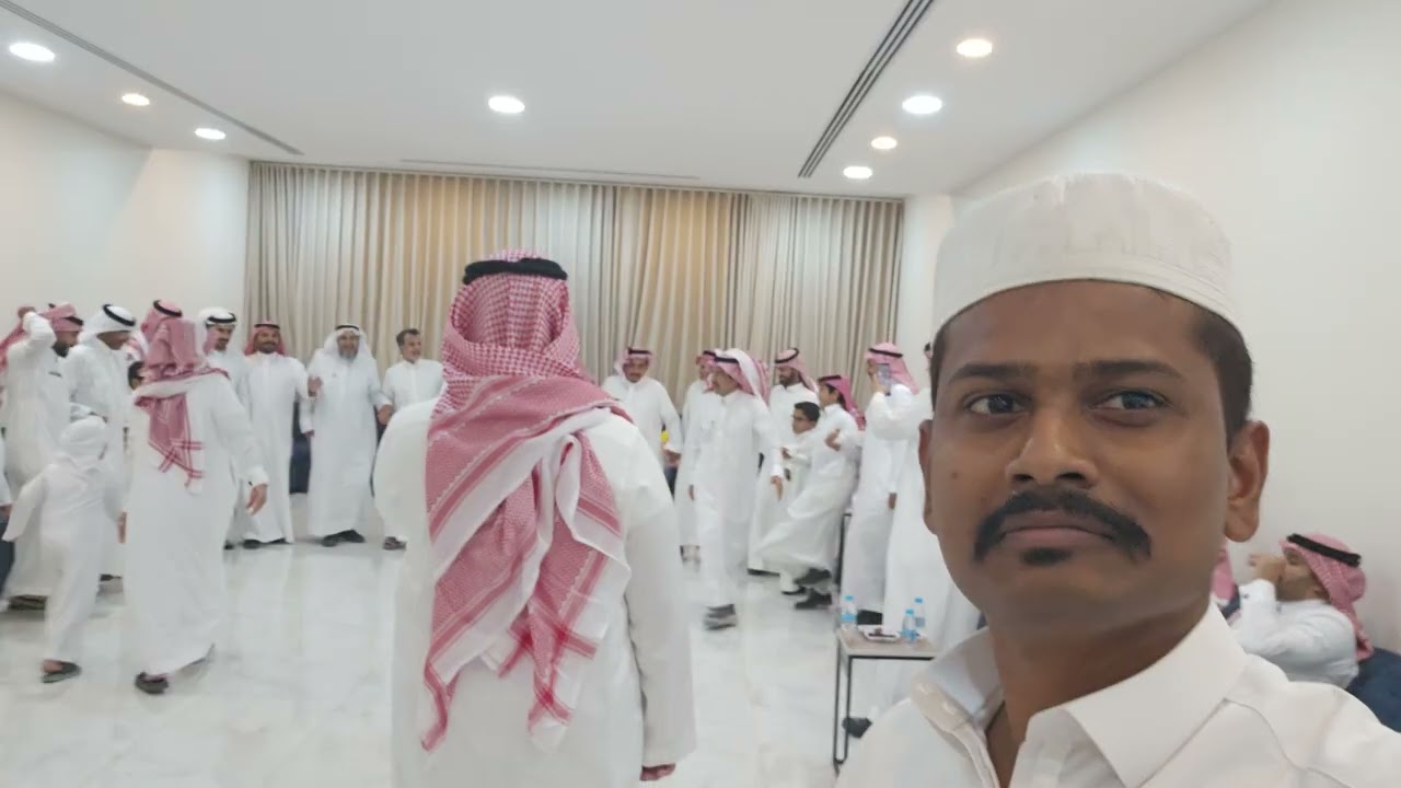 Party with my Saudi Arabian friends! 🥳🇸🇦 #Party #Friends