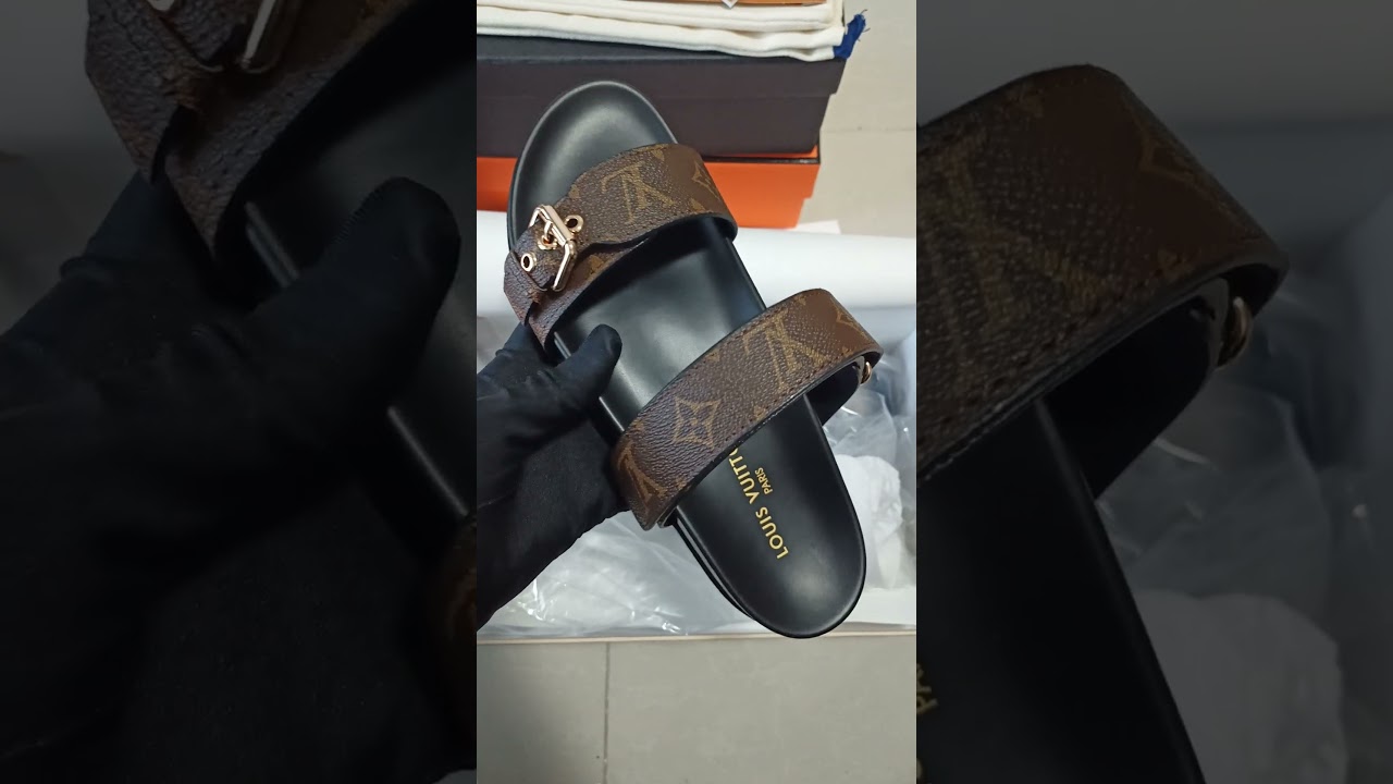 #Shoes #Slippers #Sandals #DesignerShoes #LuxuryShoes #OriginalShoes #LVShoes #LouisVuittonShoes