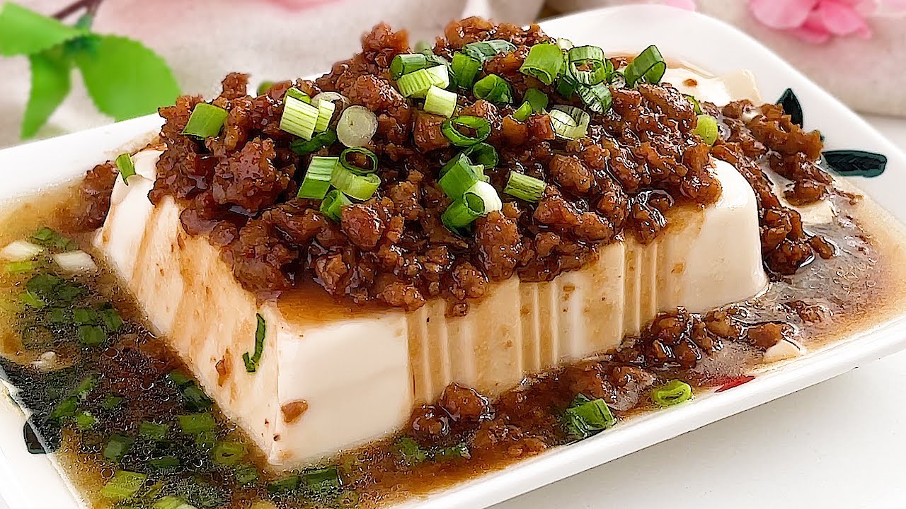 Quick and Healthy Steamed Tofu with Minced Pork Recipe