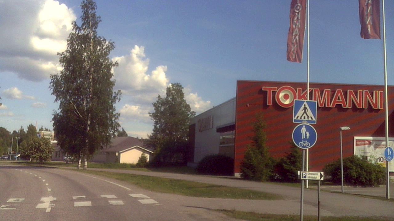 Sysm&auml;n keskustassa ajelemassa