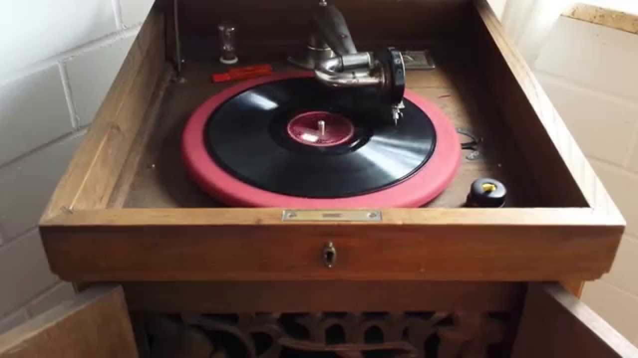 My WUMO Gramophone playing 