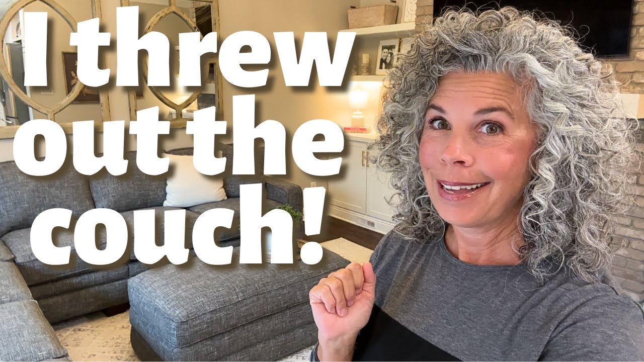 I Can't Take It Any More...I Got a NEW COUCH!