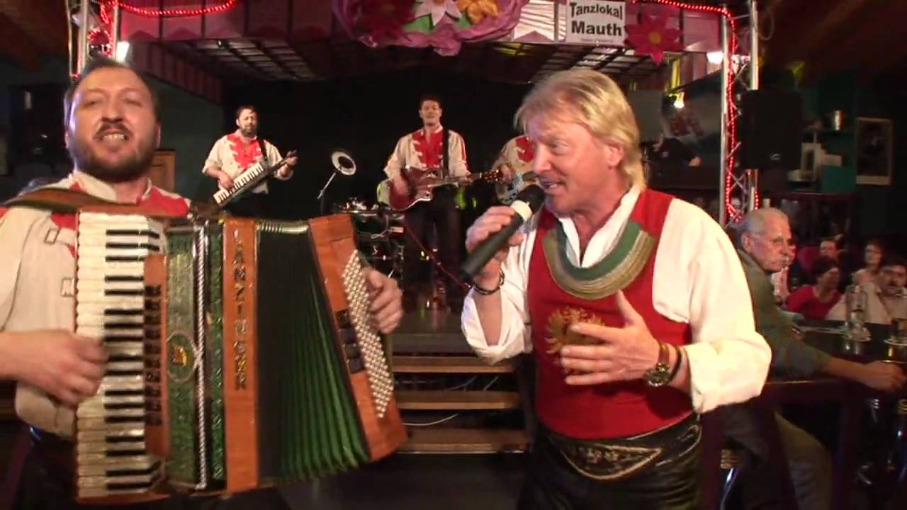Willi Kröll - Medley von Erfolgsmelodien