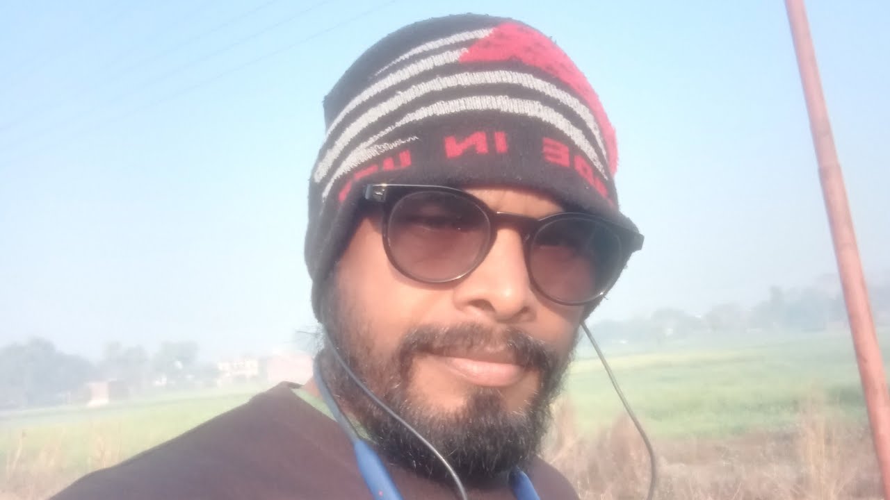 #Radhika_Ji मेरे नये सरऊ जी  मच्छर सिंह तिलक लेकर आने वाले हैं । 😂😂