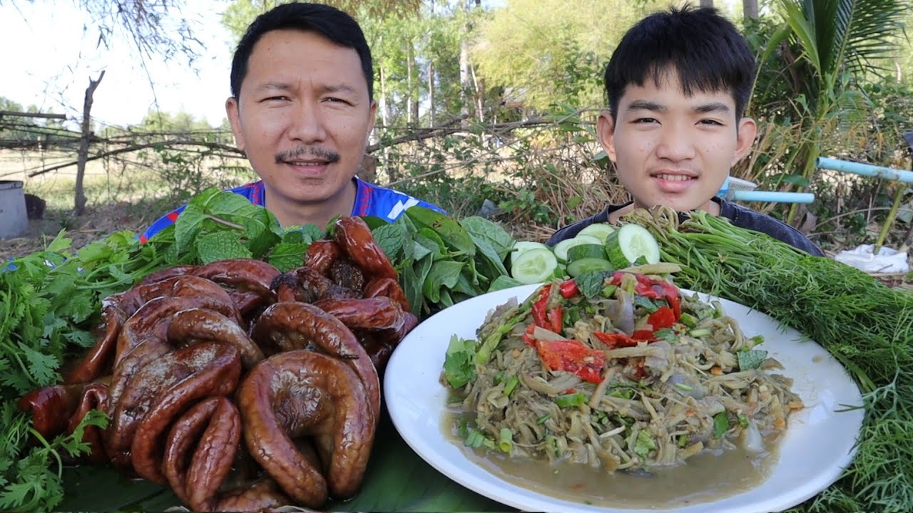 ไส้อ่อนย่าง กับซุปหน่อไม้ใส่ถั่วดินคั่วแซ่บๆ 17 มีนาคม พ.ศ.2569