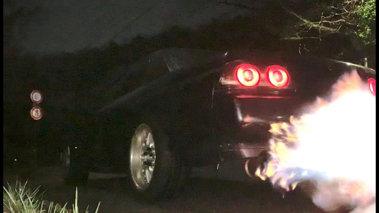 HCR32 skyilne gts-t RB20DET フルストレート　始動、レーシング