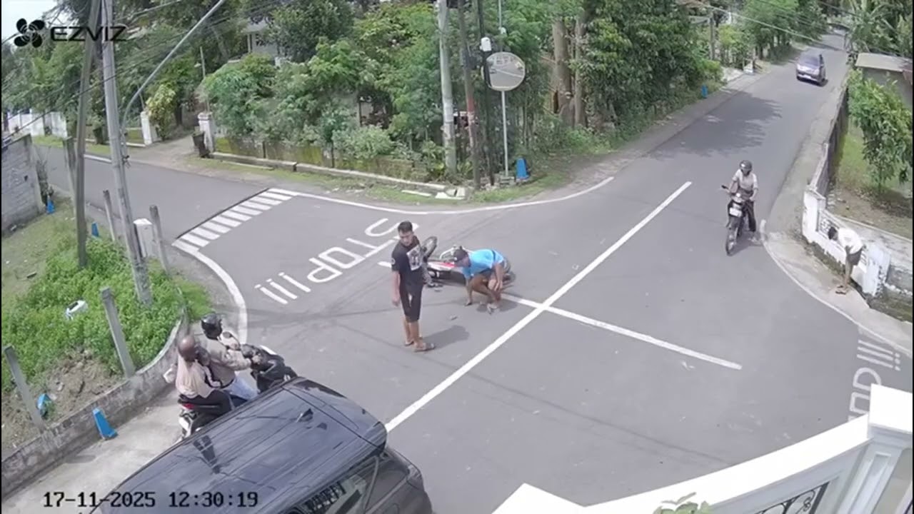 Dash Cam Owners Indonesia #881 November 2025