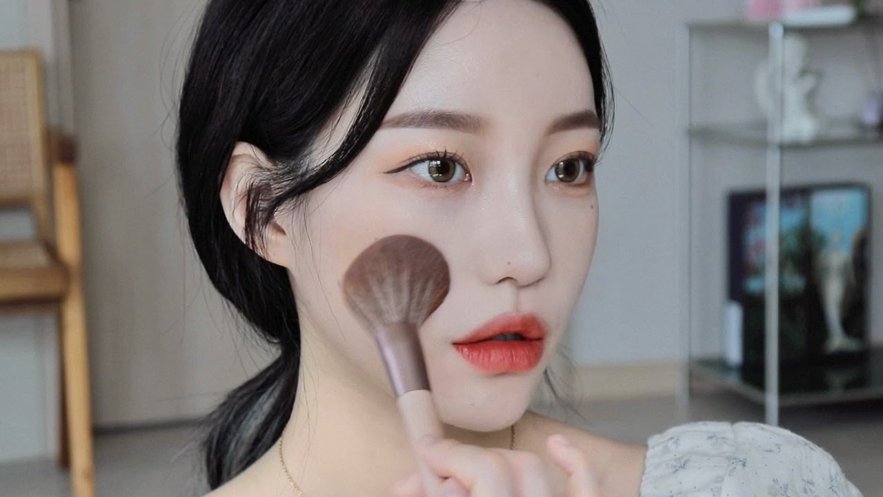 데이트하러 가기 전 같이 준비할ㄹㅐ,.?💞 feat.첫만남썰😳, 오랜만에 반말모드 | 소윤Soyoon