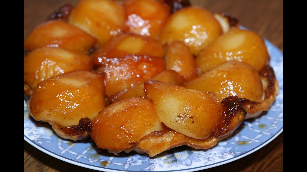 Юлия Высоцкая — Пирог с карамелизированными грушами