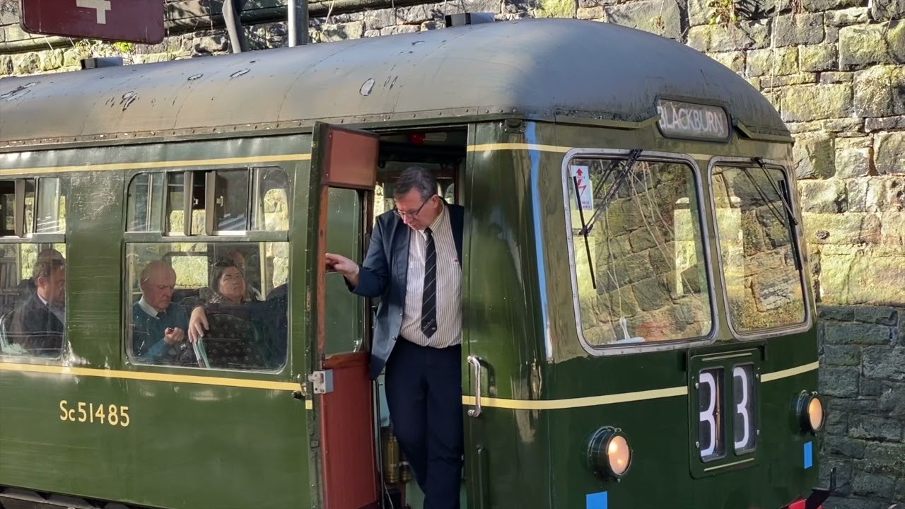 4 Minutes on DMUs