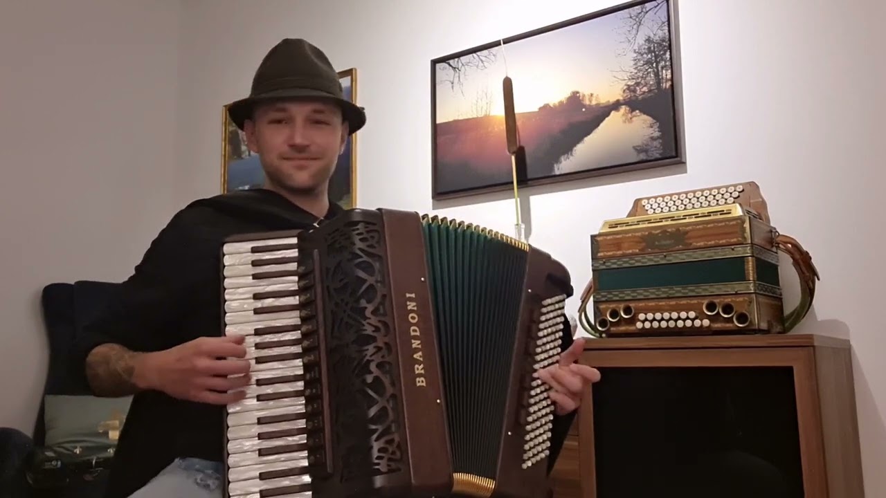 In den Bergen Oberkrainer Akkordeon Accordion