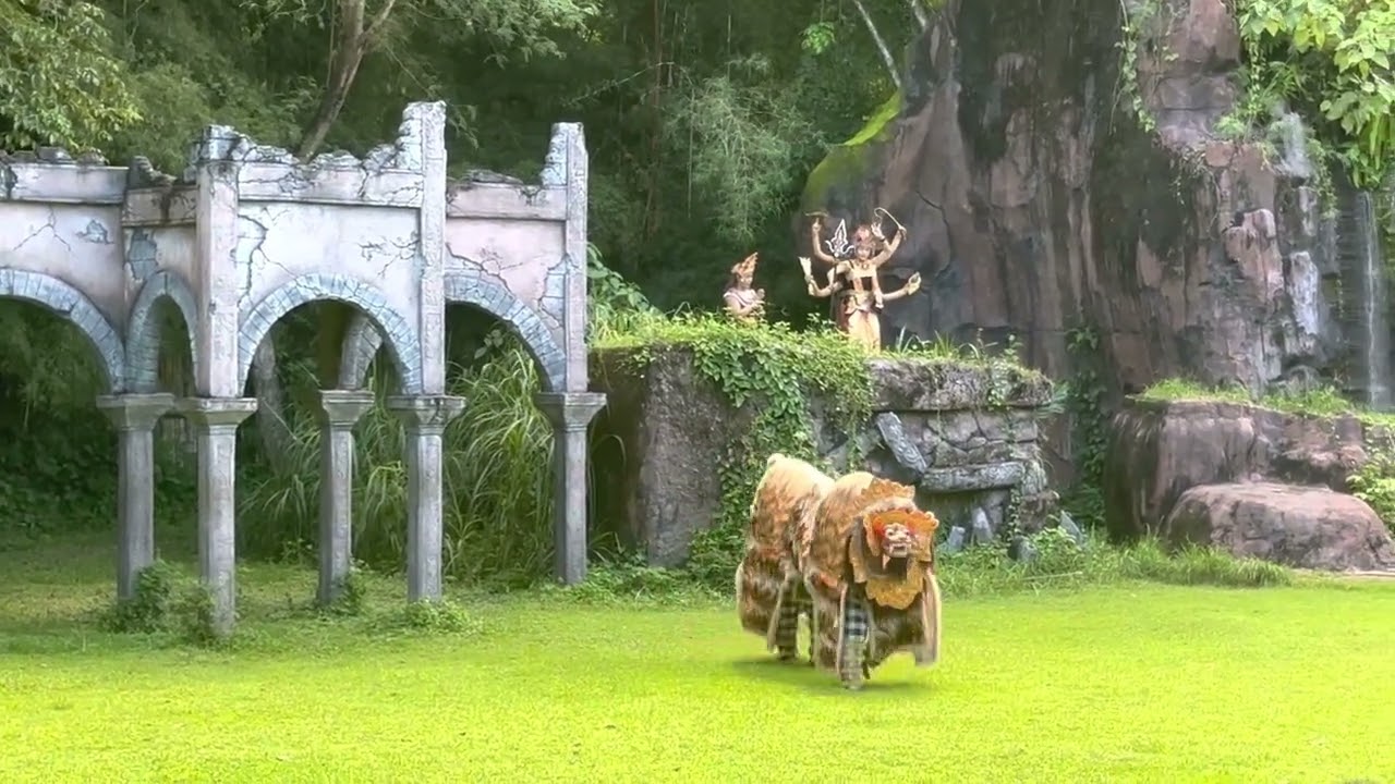 Barong Macan in Bali Safari 🐯