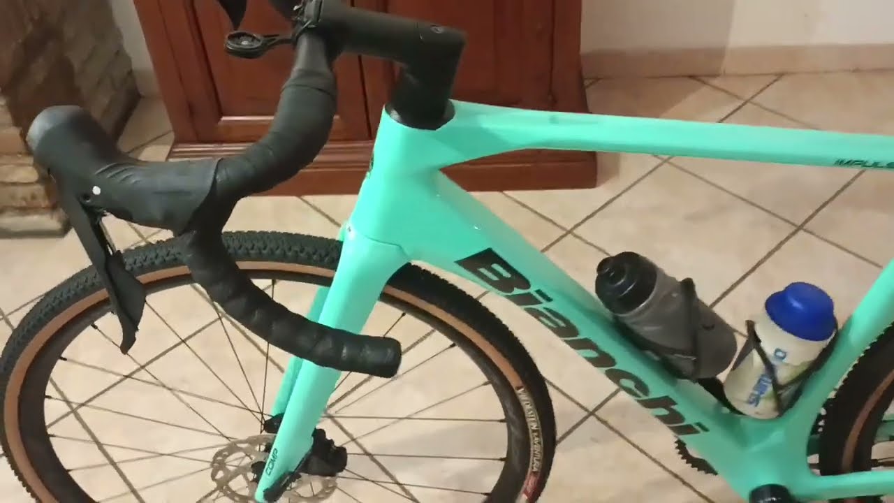 Bianchi Impulso Comp Gravel 