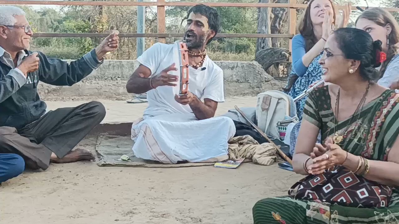 रंग डारो न घनश्याम चुनरिया मोरी।।Rang daro na Ghansyam chunariya Mori.