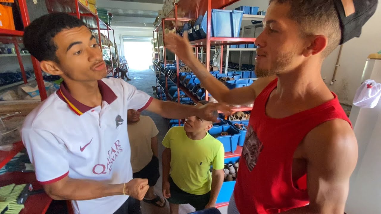 FIZ CONFUSÃO NA LOJA DO BRUTINHO