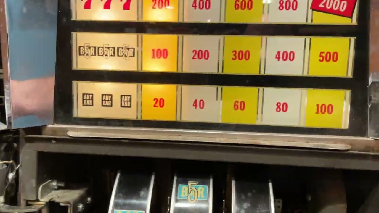 Bally 809-ZT quarter slot with coin mech issue