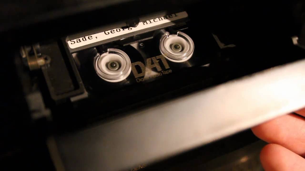 This History Of The Digital Audio Tape (DAT) - Music School