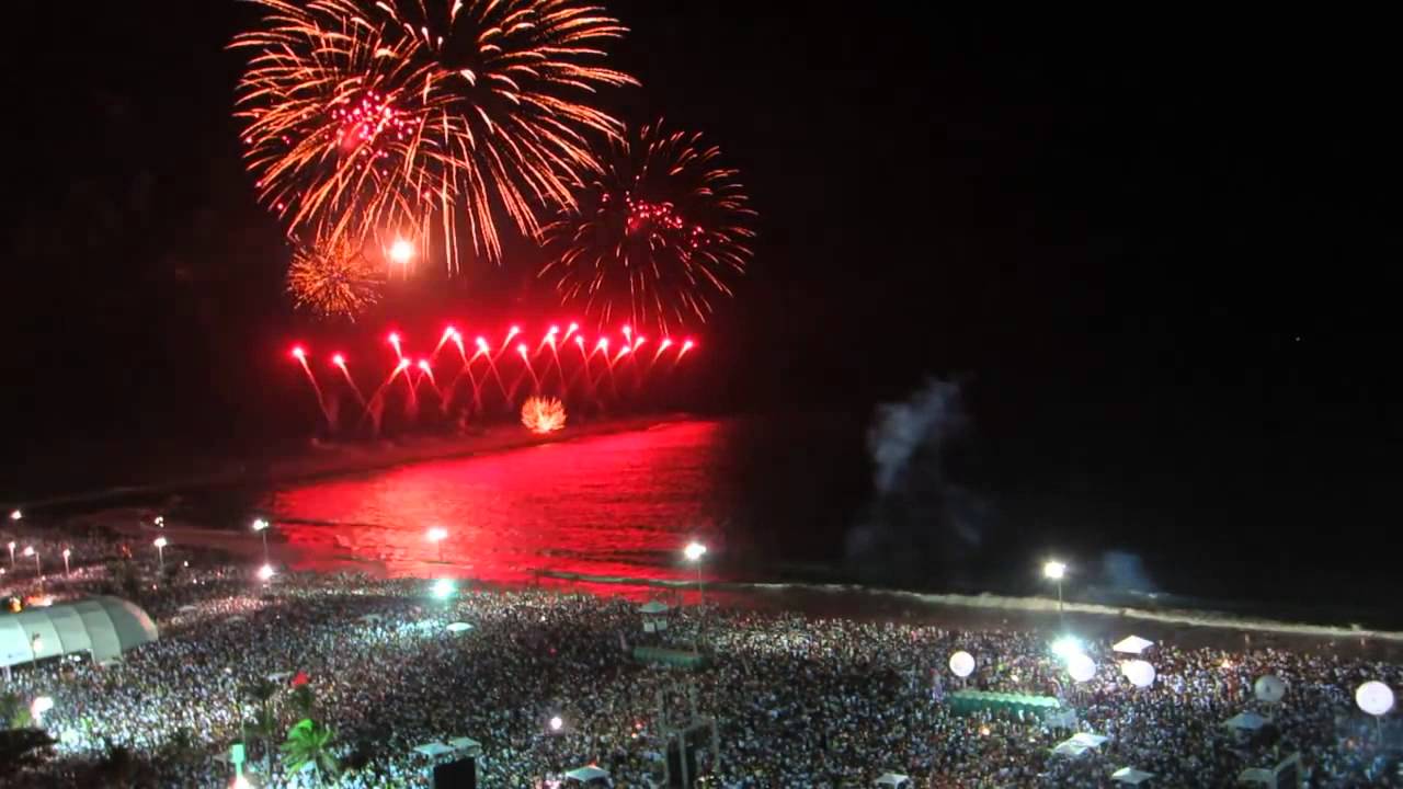 Queima de fogos no Réveillon de Fortaleza - Feliz 2014!