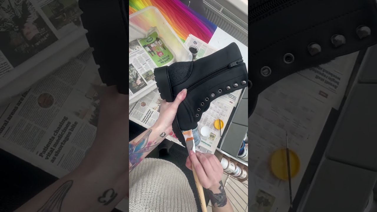 Watch me work on a custom glitter boots order in real time…