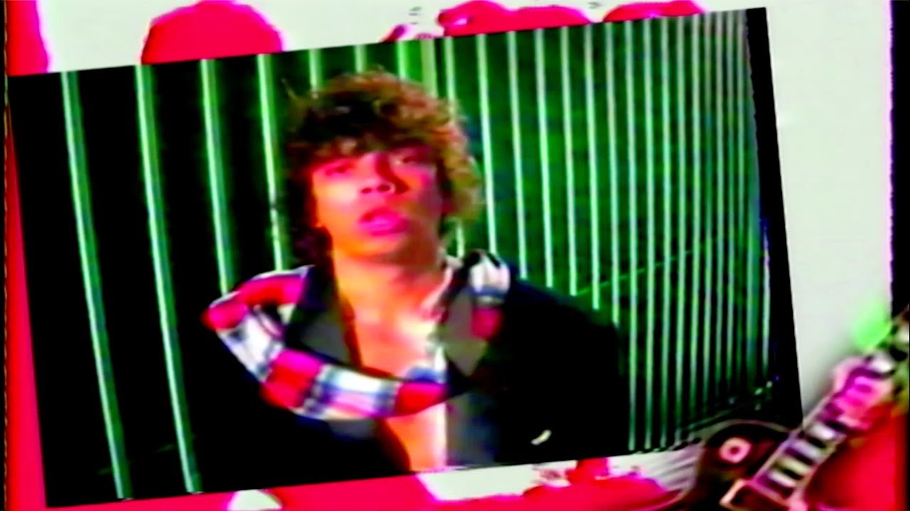 Daryl Johns -  I'm So Serious (Official)