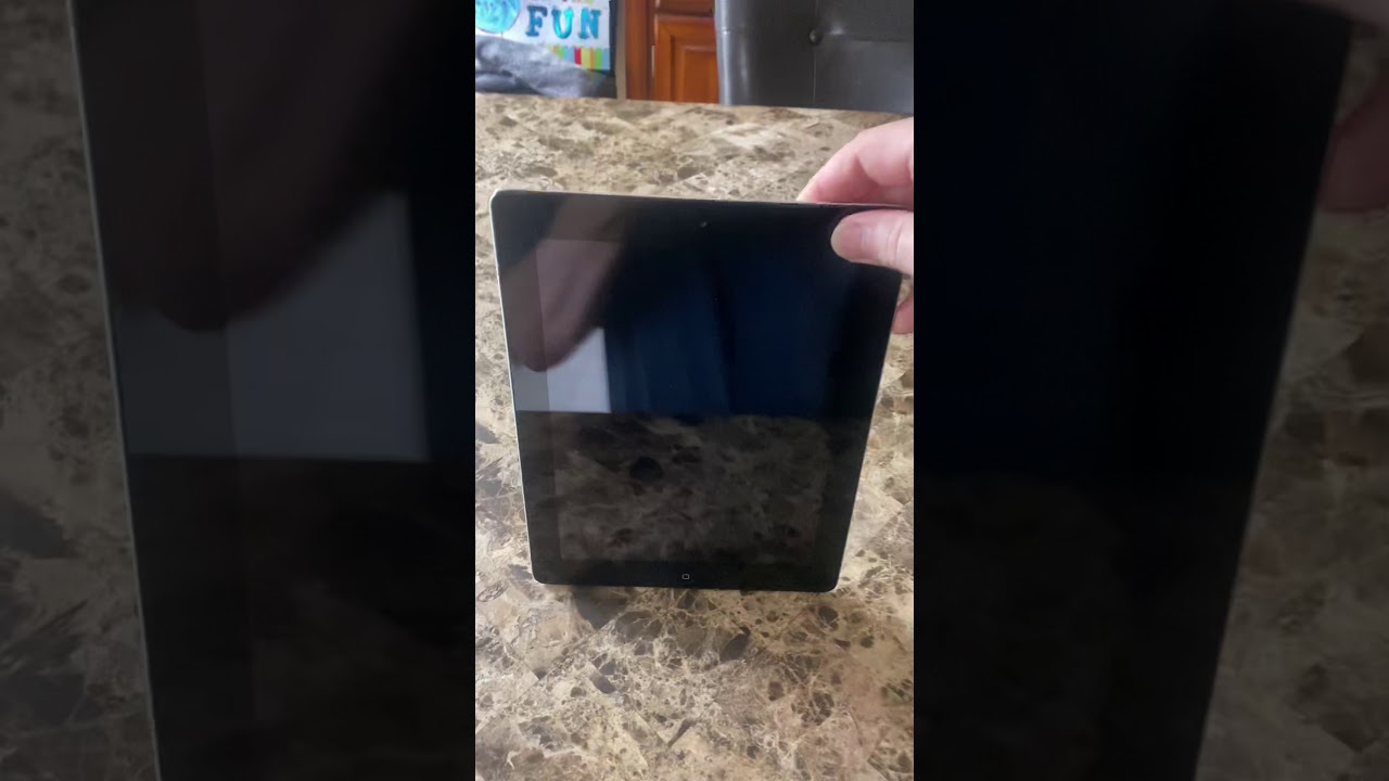 Fastest headphone jack removal ( only need a pen )