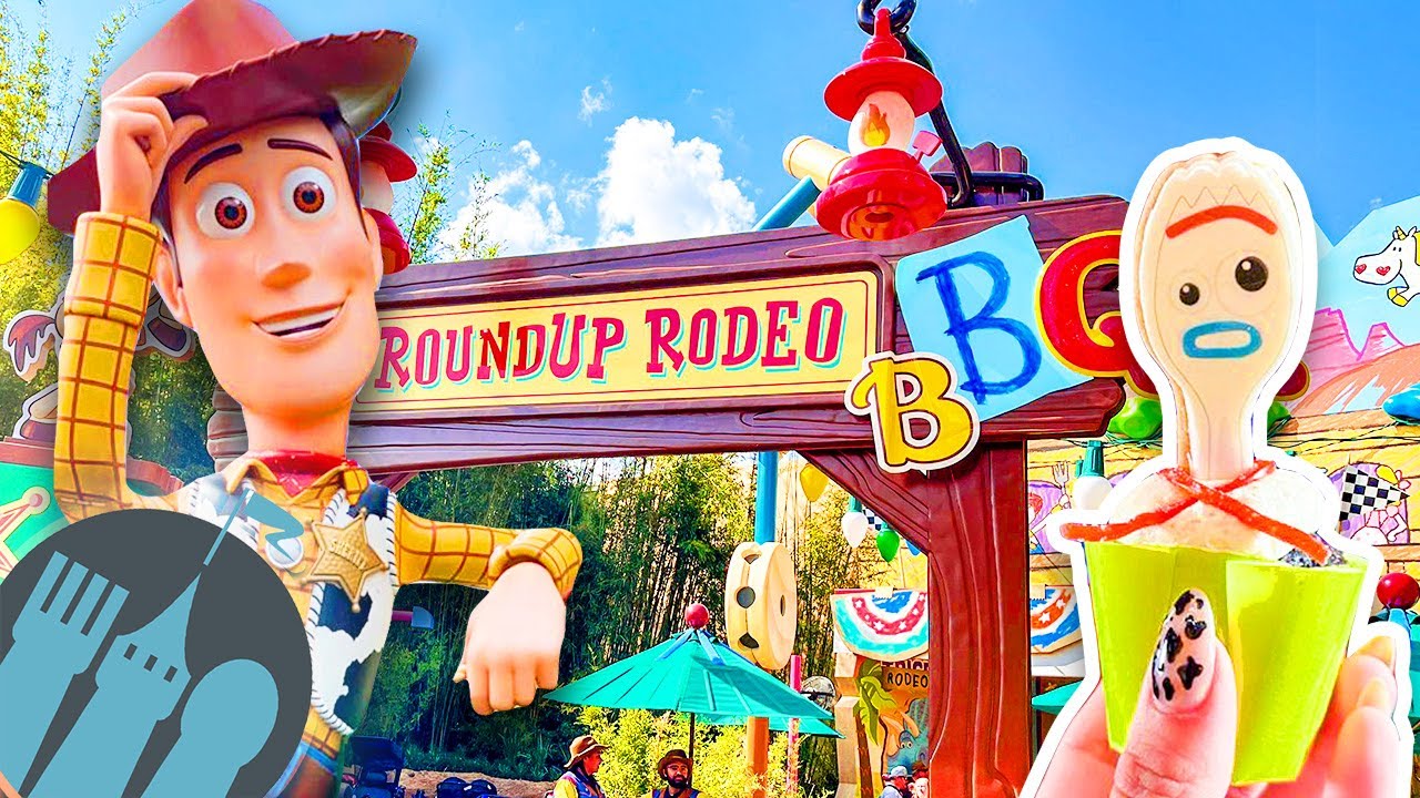 Should YOU Eat at Disney World's Roundup Rodeo BBQ Restaurant? --  FULL Review