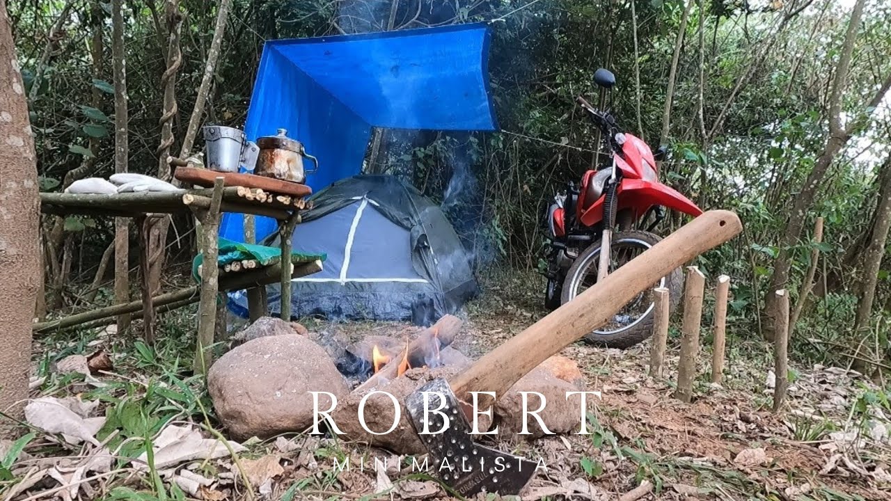 Acampamento simples, mais com conforto