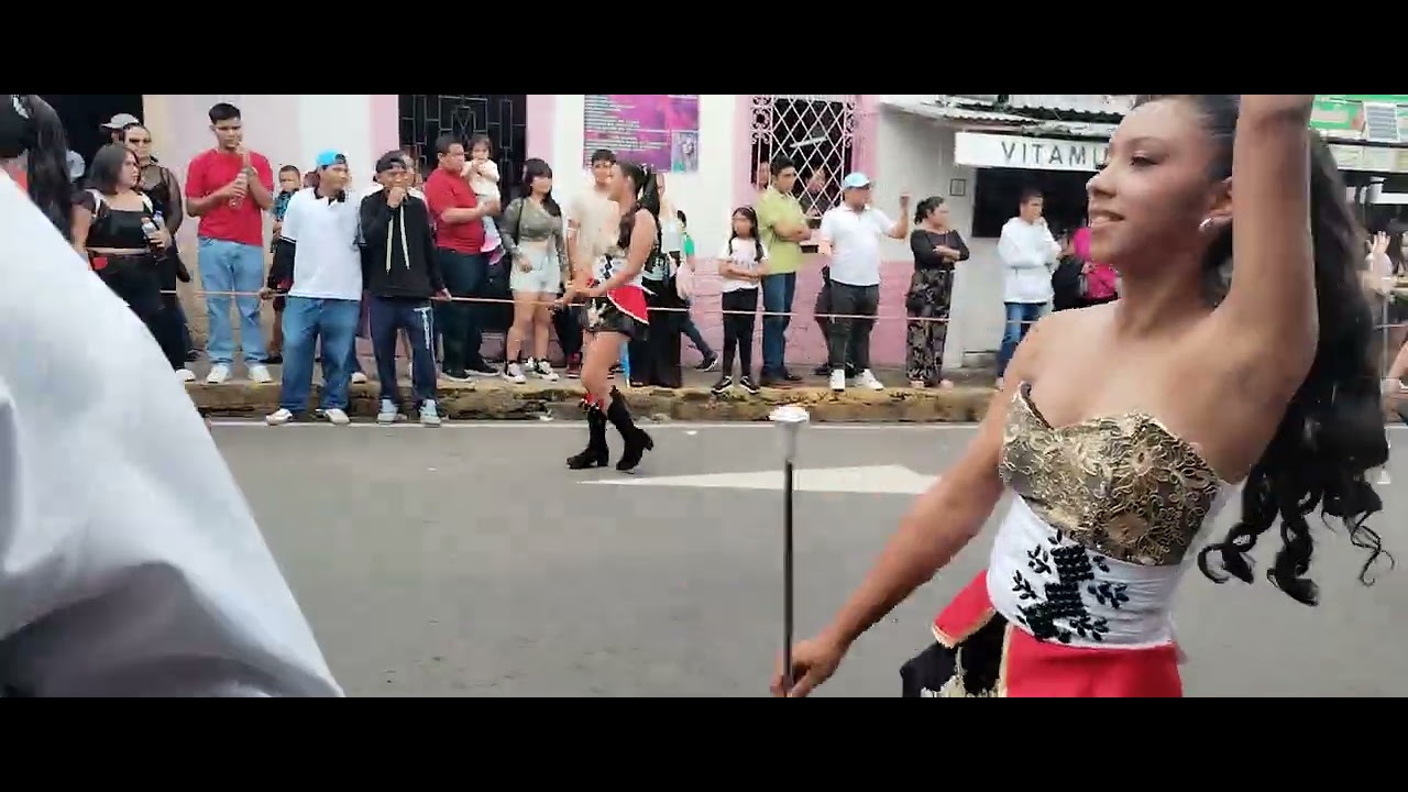 Desfile de la independencia, Alberto Guerra Trigueros