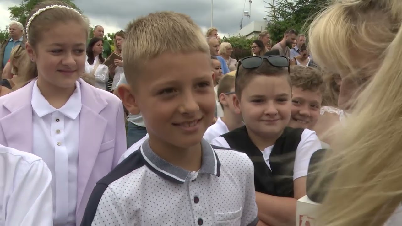 Żegnaj Szkoło! Zakończenie roku szkolnego w SP1 Żary -  Telewizja Regionalna Żary