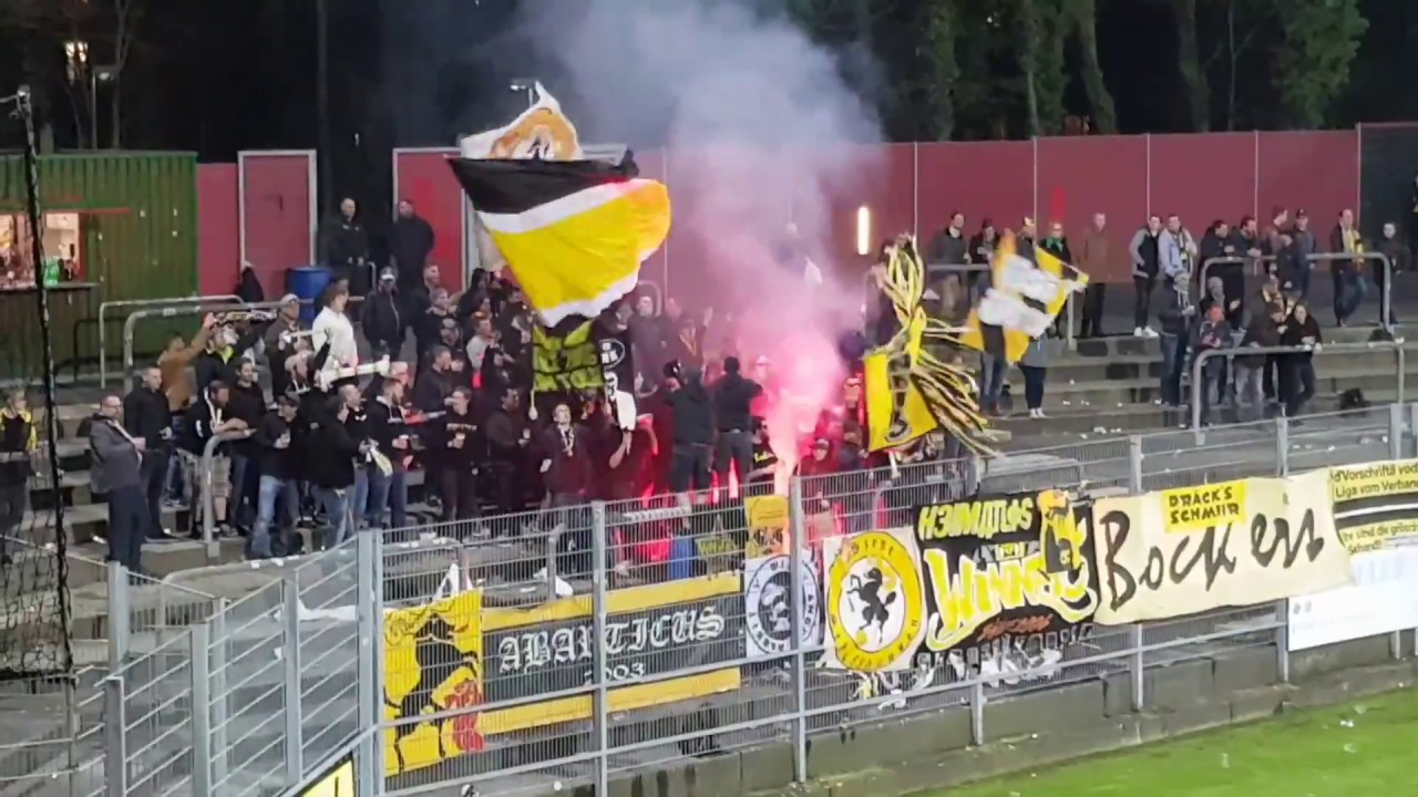 06.04.2018 FC Winterthur - FC Schaffhausen 1:2, Mini Pyro Show & Support FCS