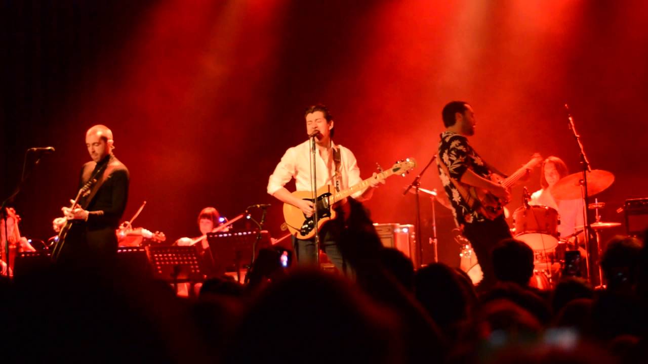 The Last Shadow Puppets - I Want You (Shes so Heavy) Beatles Cover Live