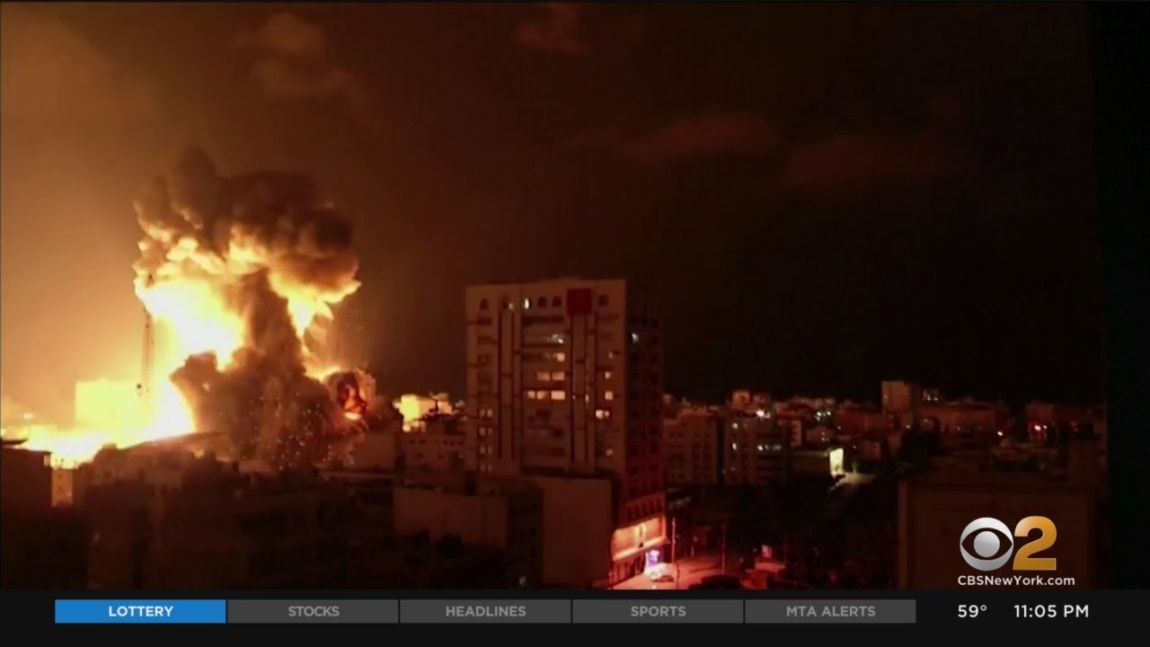 Airlines Suspend Flights To Tel Aviv Amid Growing Crisis In Middle East