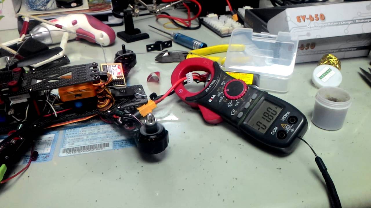 emax simonk 12a vs 4s1.3ah vs 6045 vs MT2204 II 2300kv 發揮驚人的30a電流之後2秒燒掉