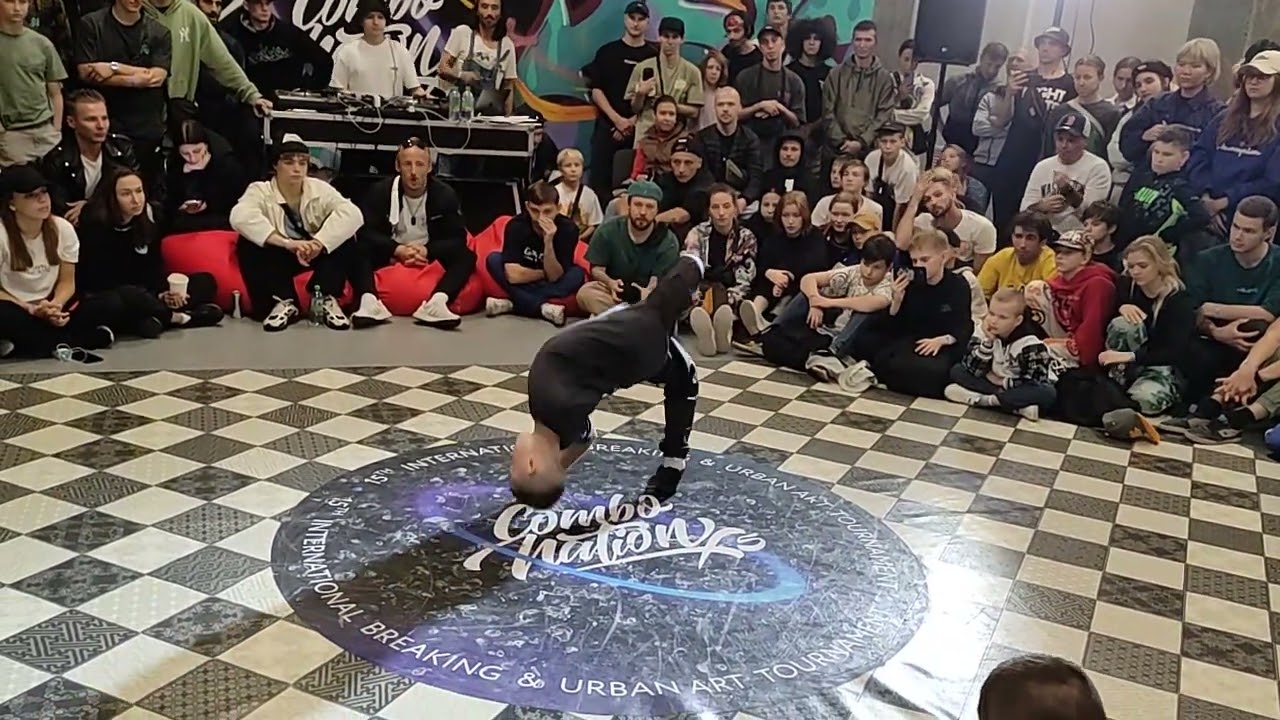 Lastic vs Reptile - Tricks / Combonation X5