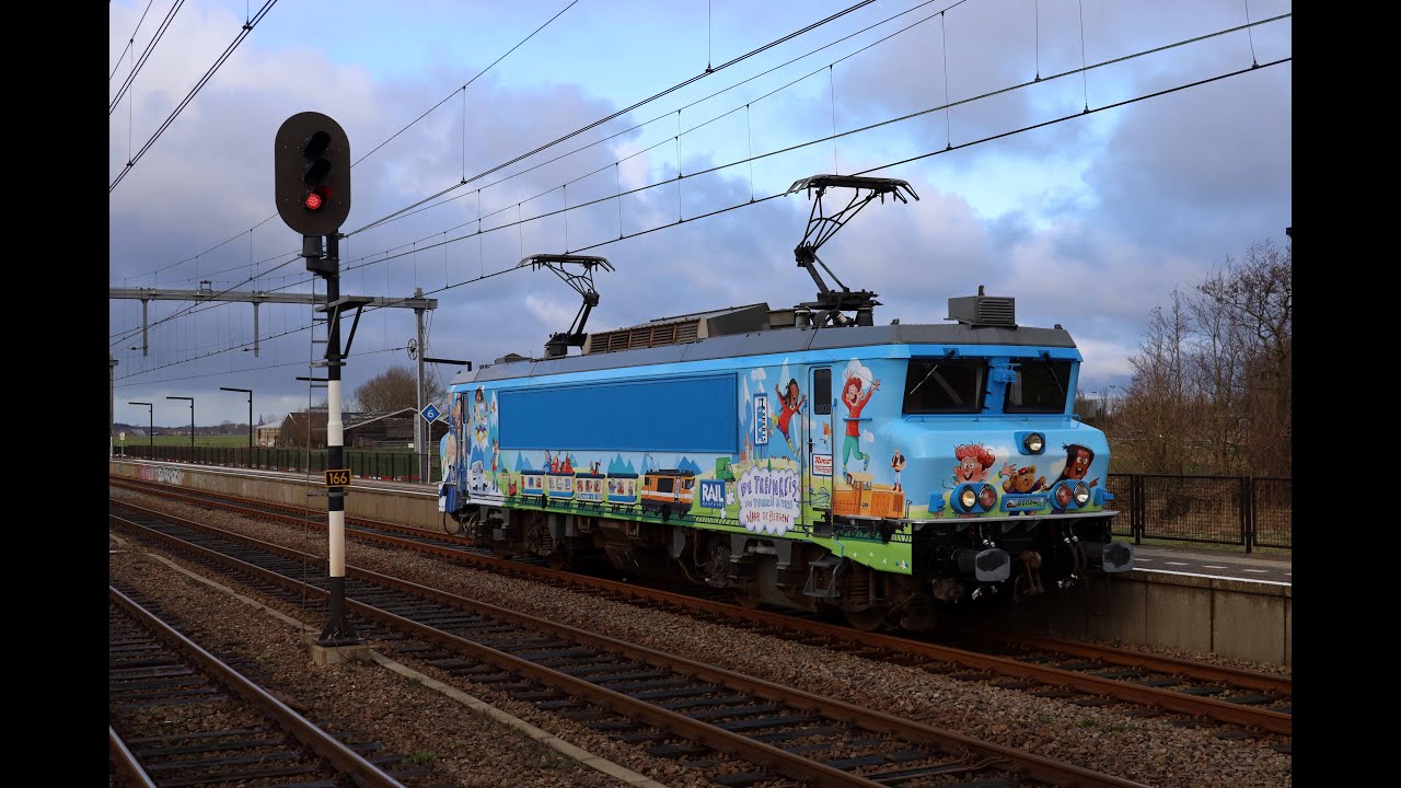 RXP 9902 met Tommie & Tess Express